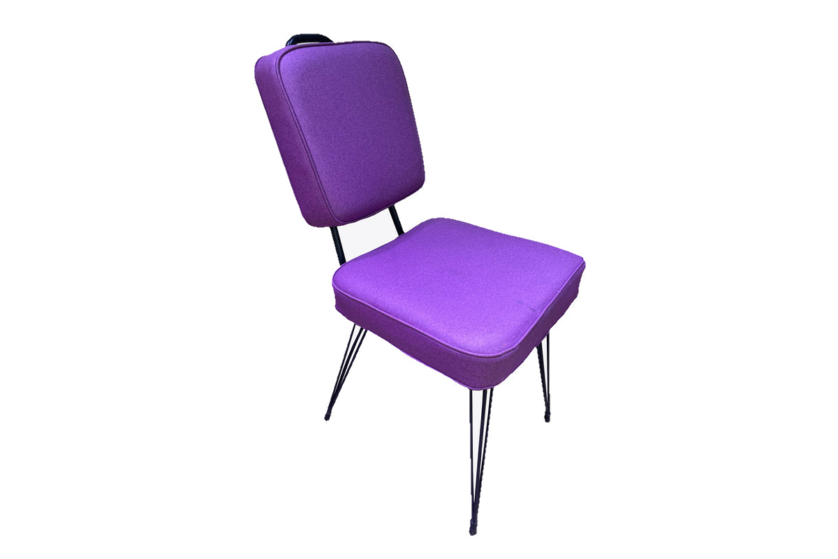 Chaise vintage mauve revisitée