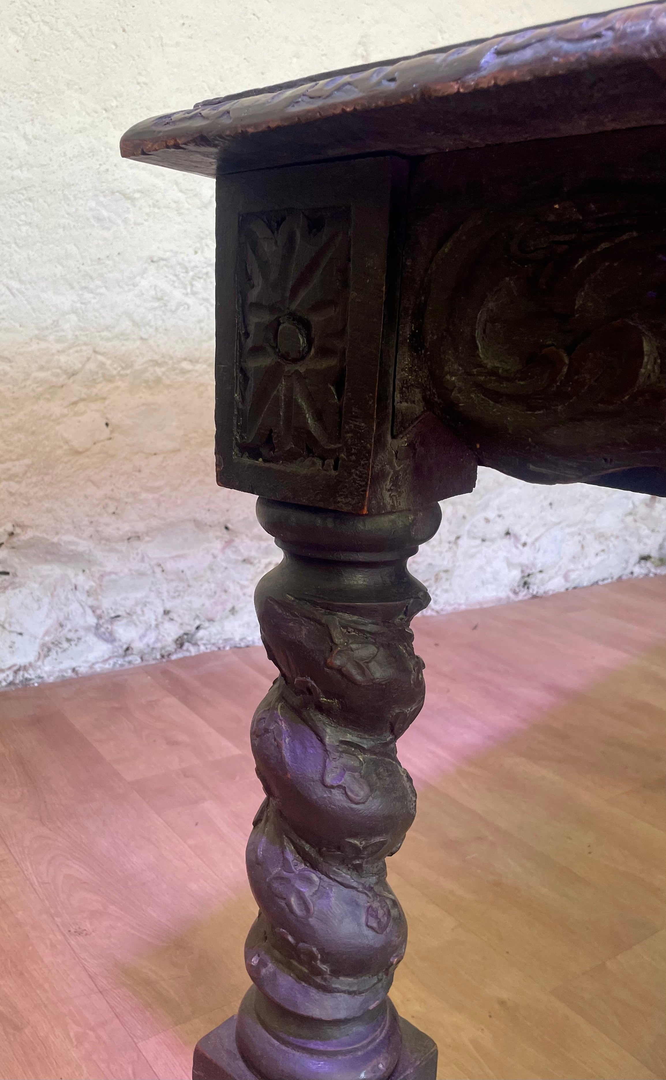 Table néo-classique de style 18ème