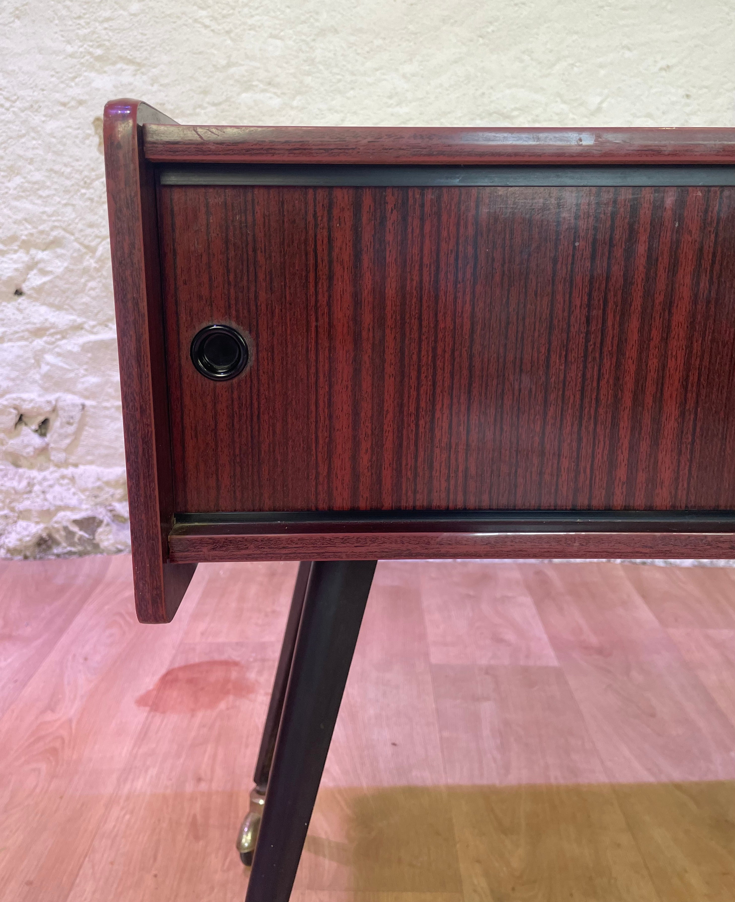 Meuble chaîne Hifi ou TV