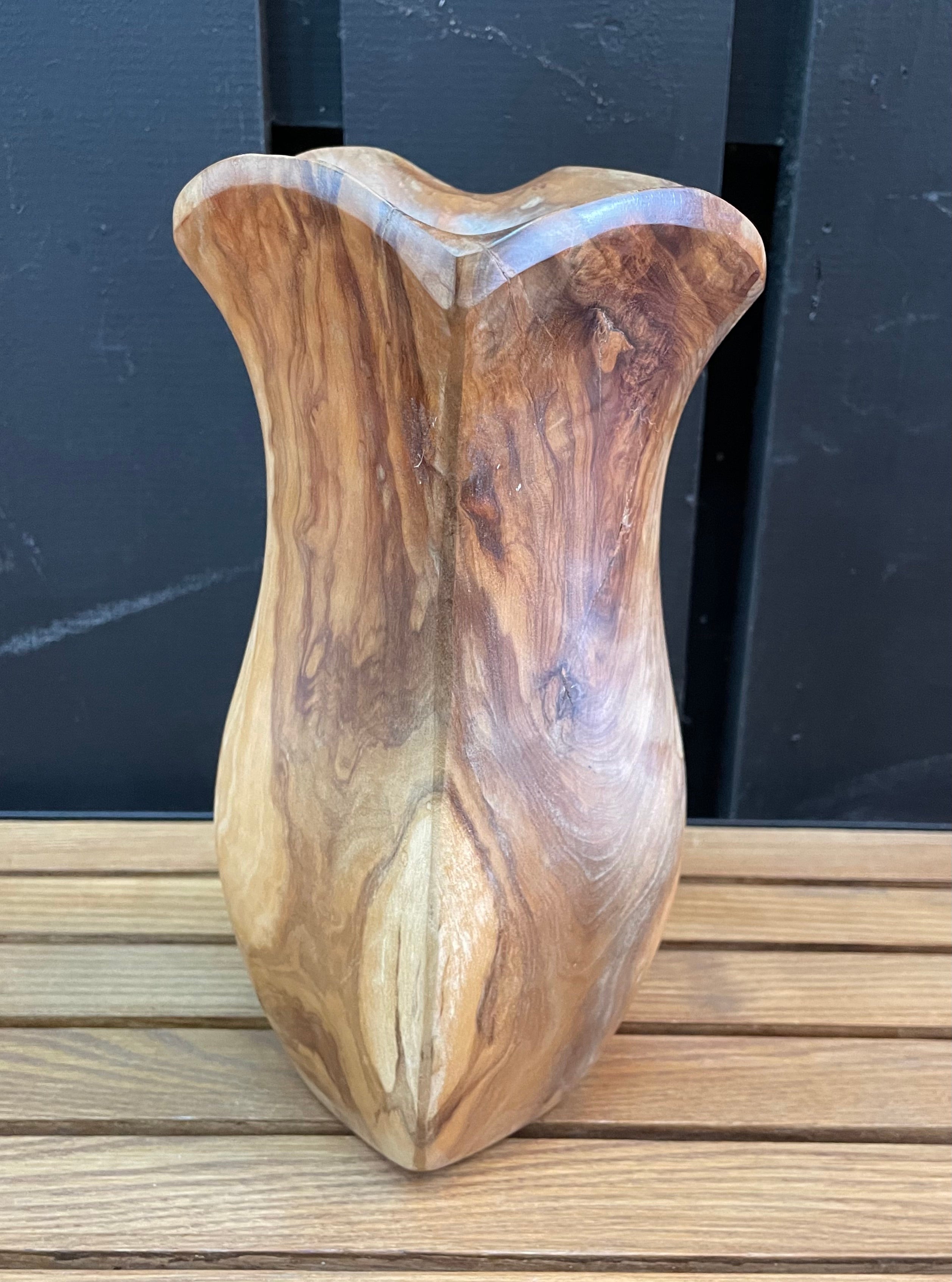 Pichet en bois d'olivier