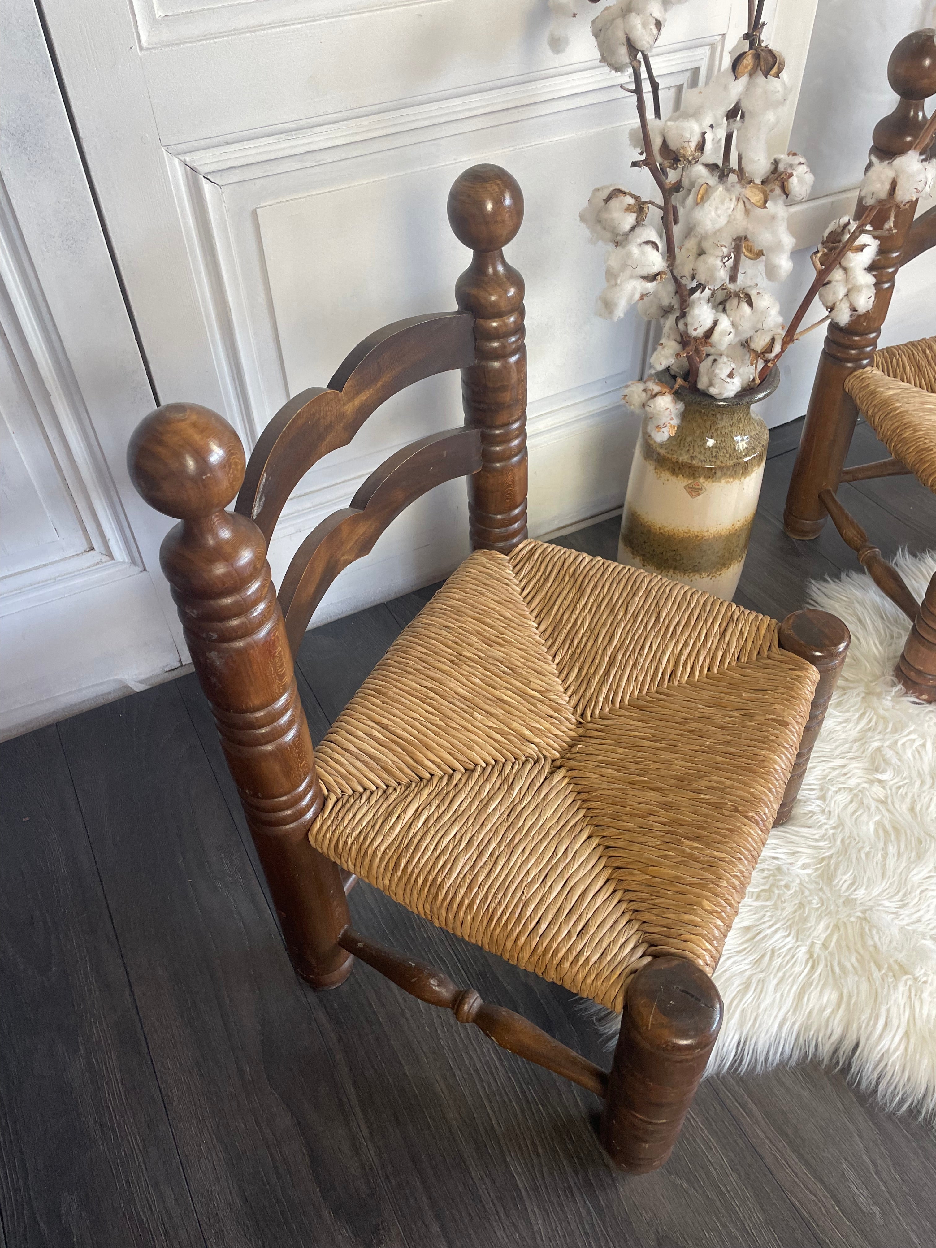 Paire de chaises paillées années 1960