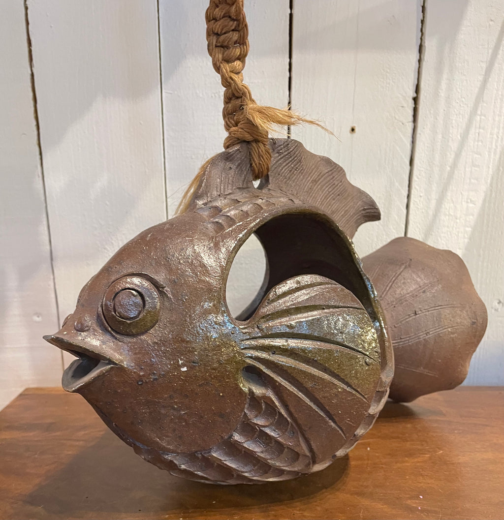 Suspension en forme de poisson