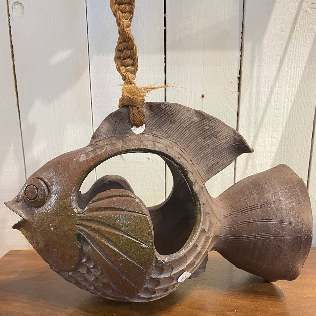 Suspension en forme de poisson