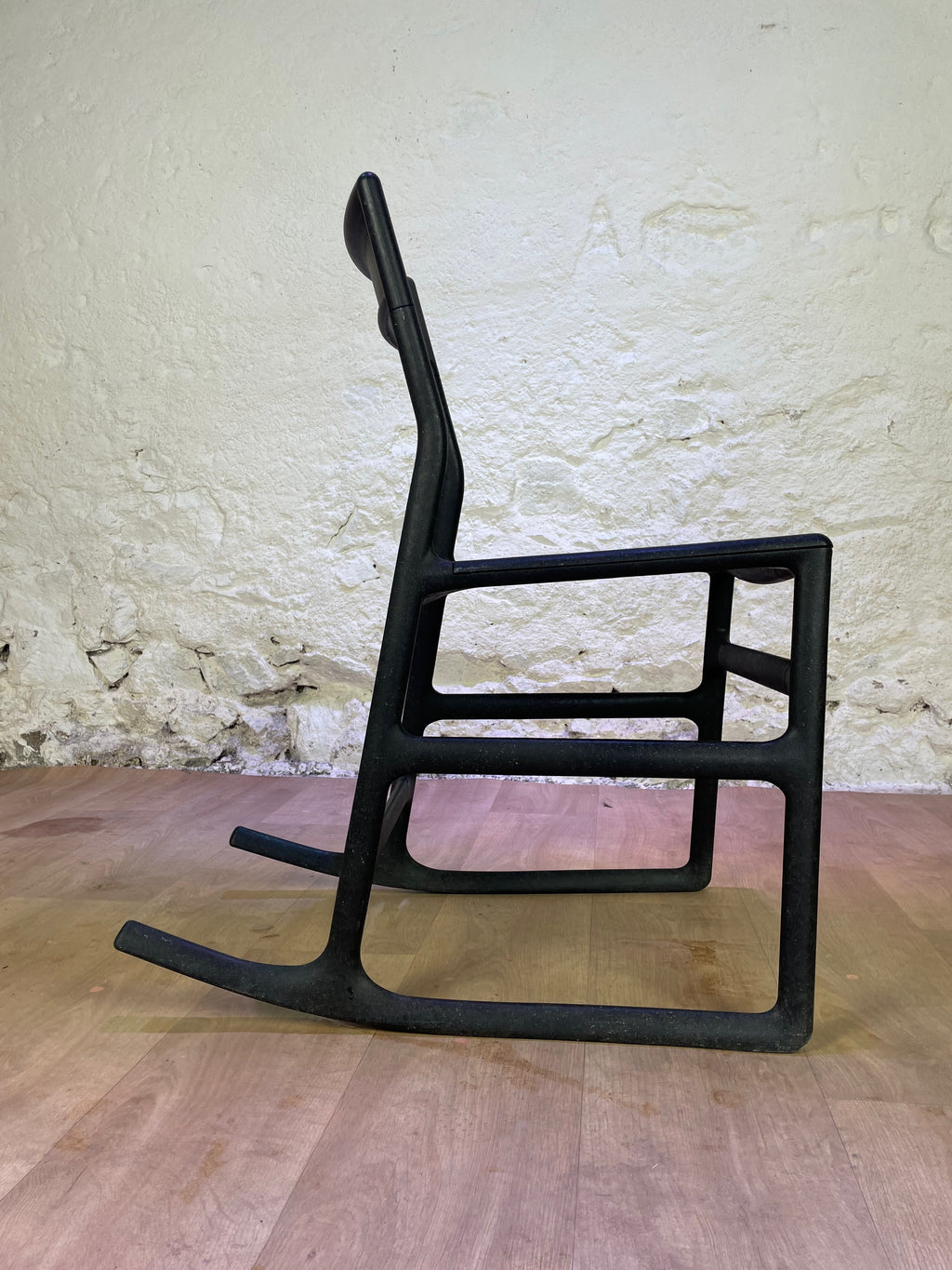 Chaise en résine IKEA vintage