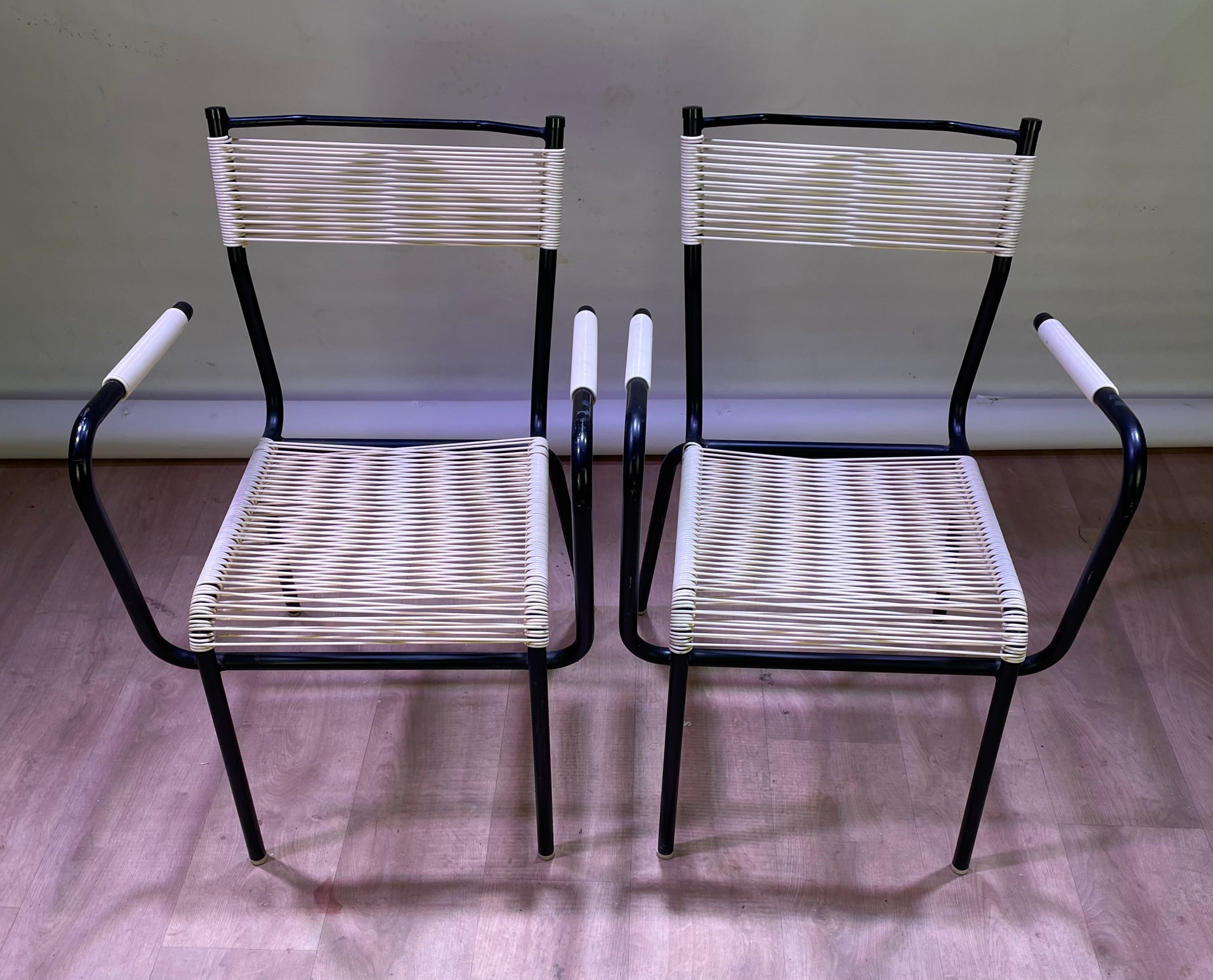Paire de fauteuils "scoubidou"