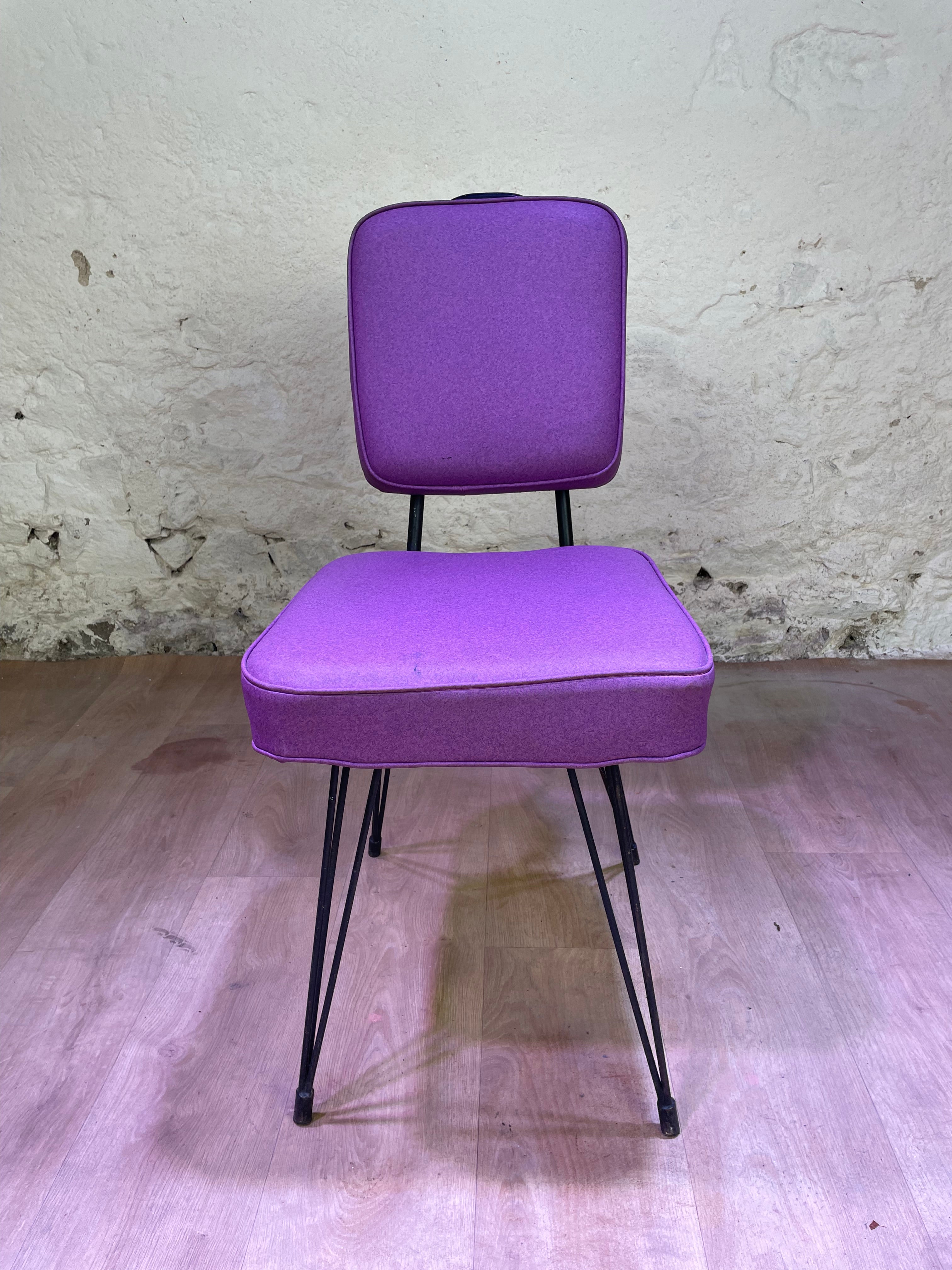 Chaise vintage mauve revisitée
